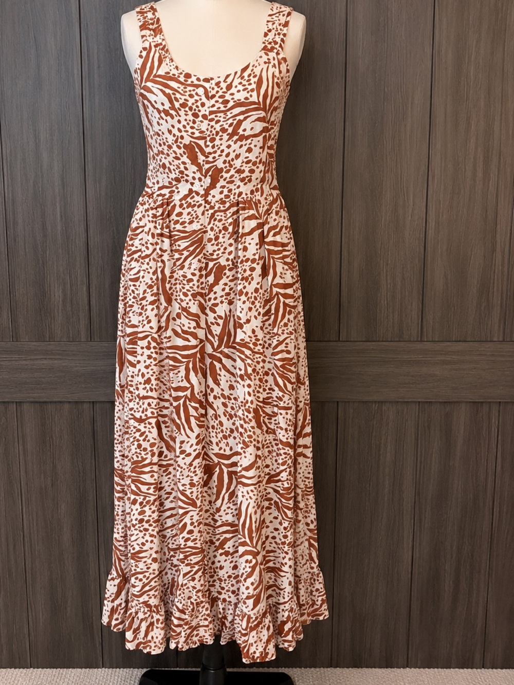 Sincerely Jules Sleeveless Brown & Cream Printed Maxi Dress Siz e Large
